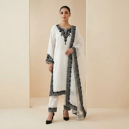 Gulnaar Embroidery 3 Peice