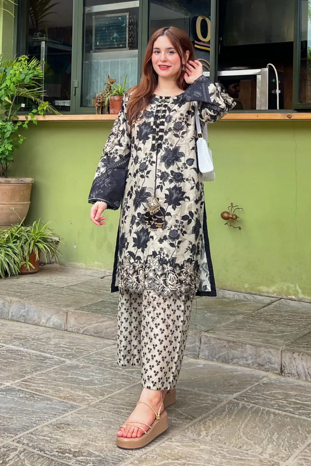 Noor-e-Bahar Lawn Cordset 3 Pcs