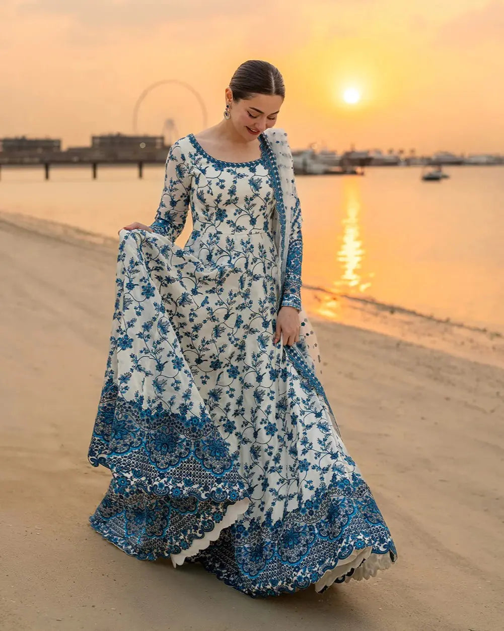 Viral Hania Amir Digital Print Maxi 3 peice